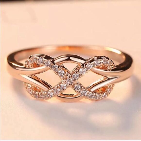 Jewelry - 𝅺new Infinity Rose Gold Diamond Women’s Ring